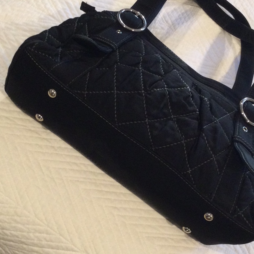 Vera Bradley Black Quilted Shoulder Bag -EUC - Picture 5 of 11